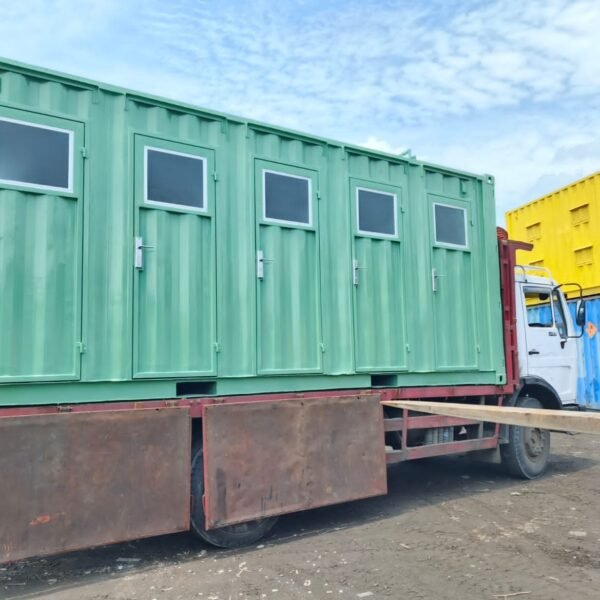 Toilet Container 20ft