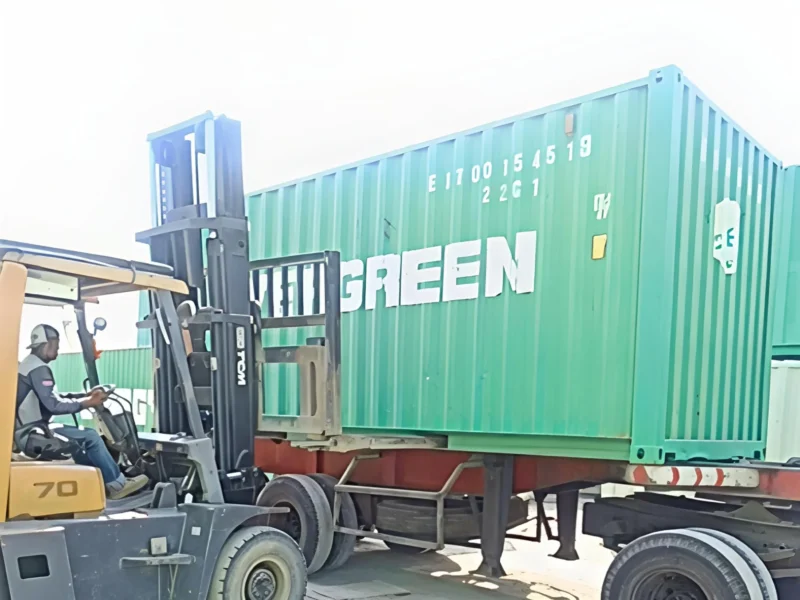 container-dry-20-feet-evergreen